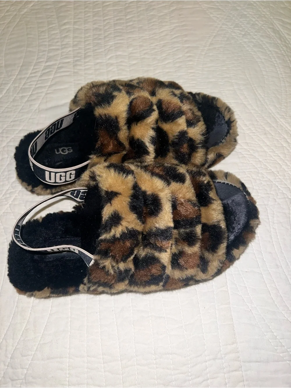 UGG Kids Leopard Slide Sandals